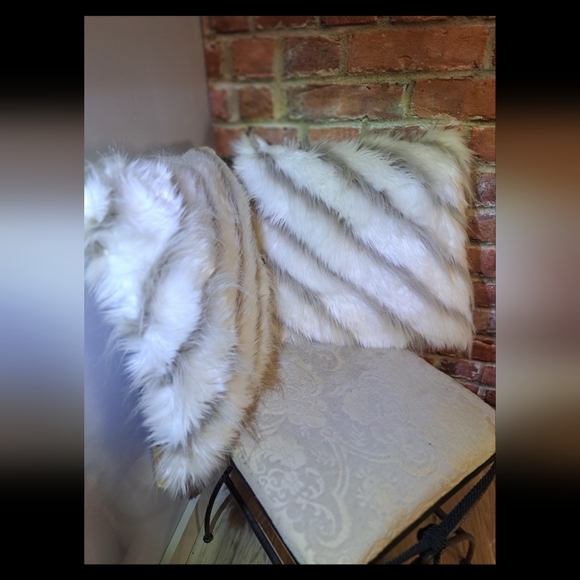 Other - Luxury Pillows - White and Gray Faux Fur BEAUTIES!!